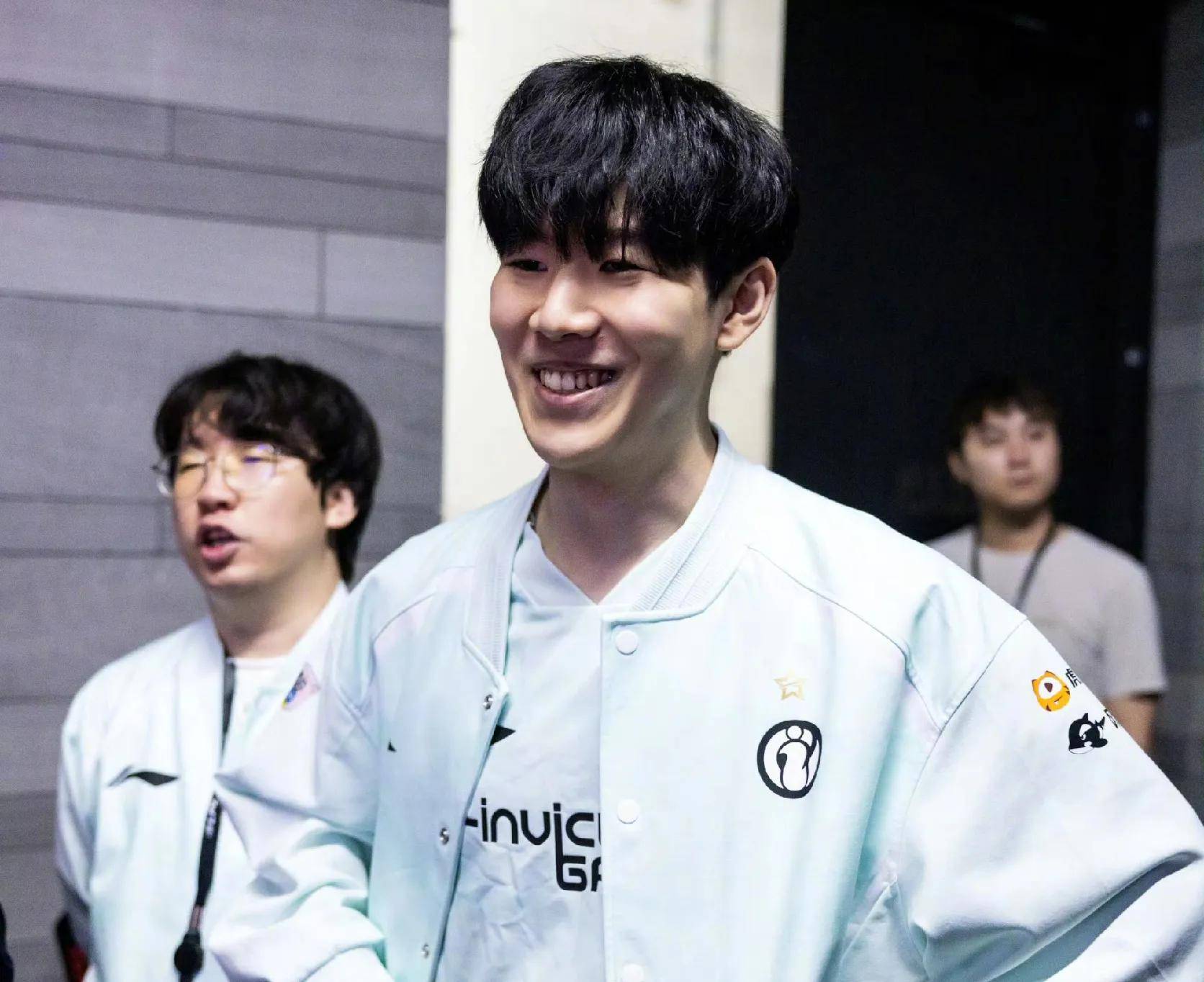 仁时更多充 仁时更多充