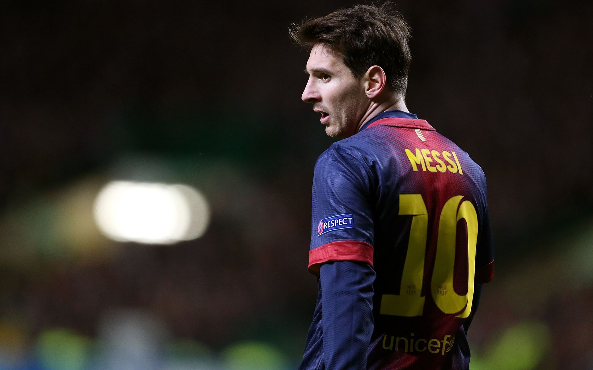 也显示出他 也显示出他