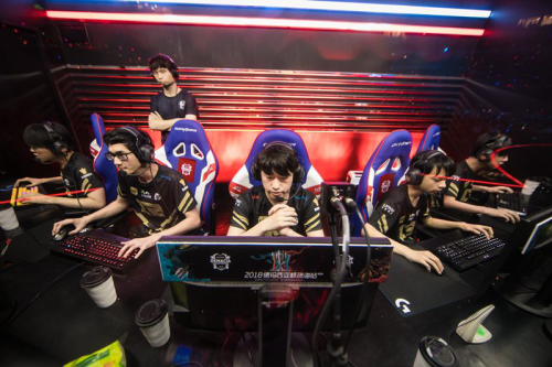 亲密行为 亲密行为